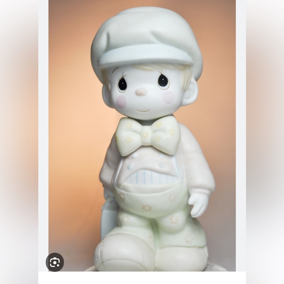 Vintage Precious Moments “Lord Help me Make the Grade” - Picture 2 of 6